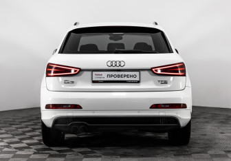 Подержанный автомобиль Audi Q3 2013 года (7 фото)