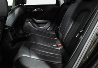 Подержанный автомобиль Audi A6 Sedan 2014 года (10 фото)