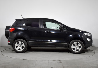 Подержанный автомобиль Ford EcoSport 2018 года (4 фото)