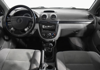 Подержанный автомобиль Chevrolet Lacetti Hatchback 2010 года (13 фото)