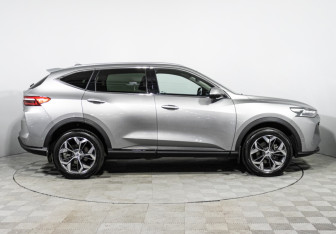 Подержанный автомобиль Haval F7 2023 года (4 фото)