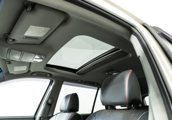 Подержанный автомобиль Hyundai Santa Fe 2007 года (17 фото)