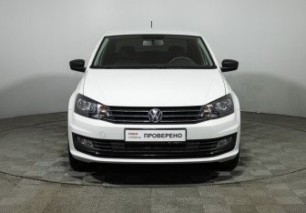 Подержанный автомобиль Volkswagen Polo Sedan 2019 года (2 фото)