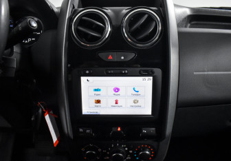 Подержанный автомобиль Renault Duster 2020 года (16 фото)
