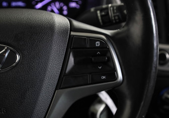 Подержанный автомобиль Hyundai Solaris Sedan 2018 года (12 фото)