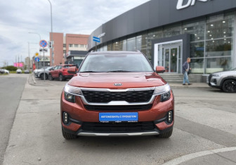 Подержанный автомобиль Kia Seltos 2020 года (2 фото)