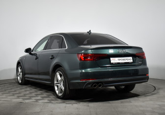 Подержанный автомобиль Audi A4 Sedan 2017 года (7 фото)