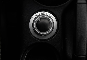 Подержанный автомобиль Mitsubishi Outlander 2011 года (14 фото)