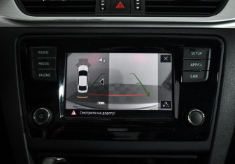 Подержанный автомобиль Skoda Rapid Liftback 2019 года (17 фото)