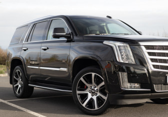 Подержанный автомобиль Cadillac Escalade Suv 2017 года (8 фото)