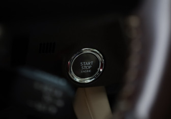 Подержанный автомобиль Lexus RX 2019 года (15 фото)