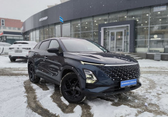 Подержанный автомобиль Omoda C5 2023 года (3 фото)