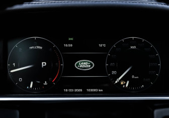 Подержанный автомобиль Land Rover Range Rover 2016 года (34 фото)