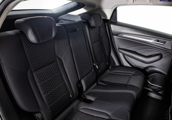 Подержанный автомобиль Haval F7x 2022 года (13 фото)