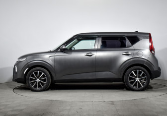 Подержанный автомобиль Kia Soul 2020 года (8 фото)