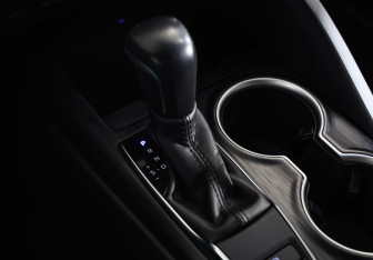 Подержанный автомобиль Toyota Camry Sedan 2021 года (18 фото)