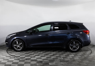 Подержанный автомобиль Kia Ceed Wagon 2018 года (8 фото)