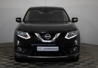 Подержанный автомобиль Nissan X-Trail 2015 года (2 фото)