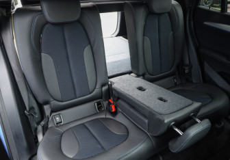 Подержанный автомобиль BMW X1 2020 года (29 фото)