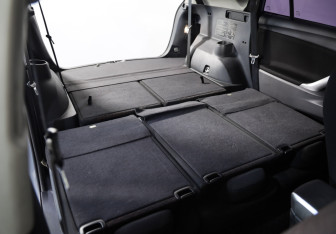 Подержанный автомобиль Toyota Verso 2010 года (26 фото)