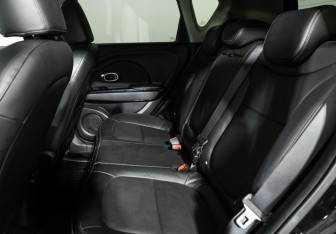 Подержанный автомобиль Kia Soul 2018 года (10 фото)