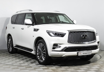 Подержанный автомобиль Infiniti QX80 2018 года (3 фото)
