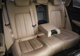 Подержанный автомобиль Audi Q5 2018 года (27 фото)