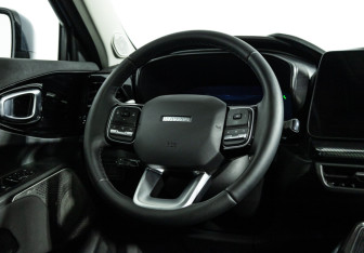 Подержанный автомобиль Haval H3 2024 года (15 фото)