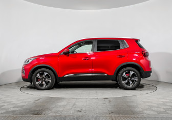 Подержанный автомобиль Chery Tiggo 4 Pro 2023 года (8 фото)