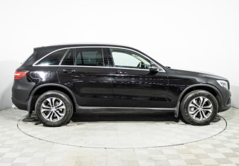 Подержанный автомобиль Mercedes-Benz GLC Coupe 2015 года (4 фото)