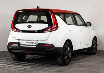 Подержанный автомобиль Kia Soul 2021 года (5 фото)