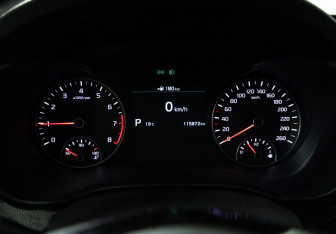 Подержанный автомобиль Kia Optima Sedan 2018 года (12 фото)