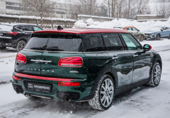 Подержанный автомобиль MINI Clubman Wagon 2018 года (5 фото)