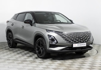Подержанный автомобиль Omoda C5 2023 года (3 фото)