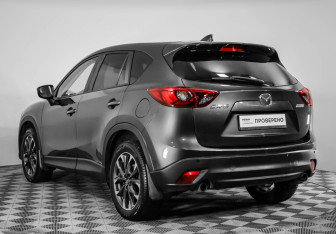 Подержанный автомобиль Mazda CX-5 2015 года (7 фото)