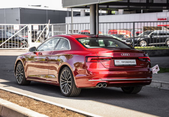 Подержанный автомобиль Audi A5 Coupe 2018 года (8 фото)