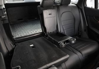 Подержанный автомобиль Mercedes-Benz GLC Coupe 2019 года (30 фото)