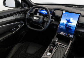 Подержанный автомобиль Geely Cityray 2025 года (19 фото)