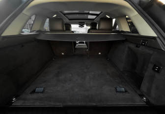 Подержанный автомобиль Land Rover Range Rover Sport 2019 года (31 фото)