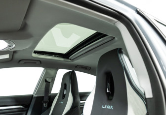 Подержанный автомобиль LIVAN S6Pro 2024 года (16 фото)