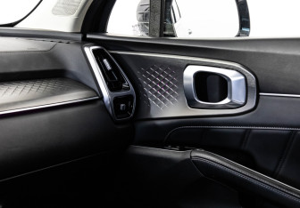 Подержанный автомобиль Kia Sorento 2021 года (16 фото)