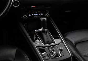 Подержанный автомобиль Mazda CX-5 2021 года (15 фото)