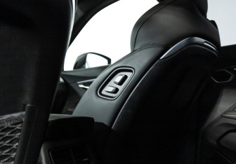 Подержанный автомобиль Geely Tugella 2023 года (16 фото)