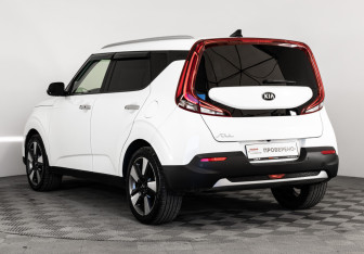 Подержанный автомобиль Kia Soul 2019 года (7 фото)