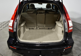 Подержанный автомобиль Honda CR-V 2007 года (20 фото)