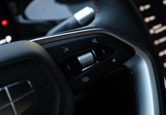 Подержанный автомобиль Geely Preface 2024 года (20 фото)