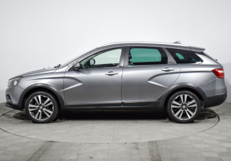 Подержанный автомобиль LADA (ВАЗ) Vesta Wagon 2019 года (8 фото)