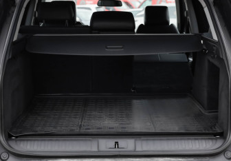 Подержанный автомобиль Land Rover Range Rover Sport 2015 года (38 фото)