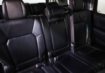 Подержанный автомобиль Honda Pilot 2008 года (23 фото)