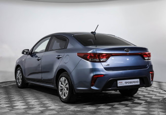 Подержанный автомобиль Kia Rio Sedan 2020 года (7 фото)